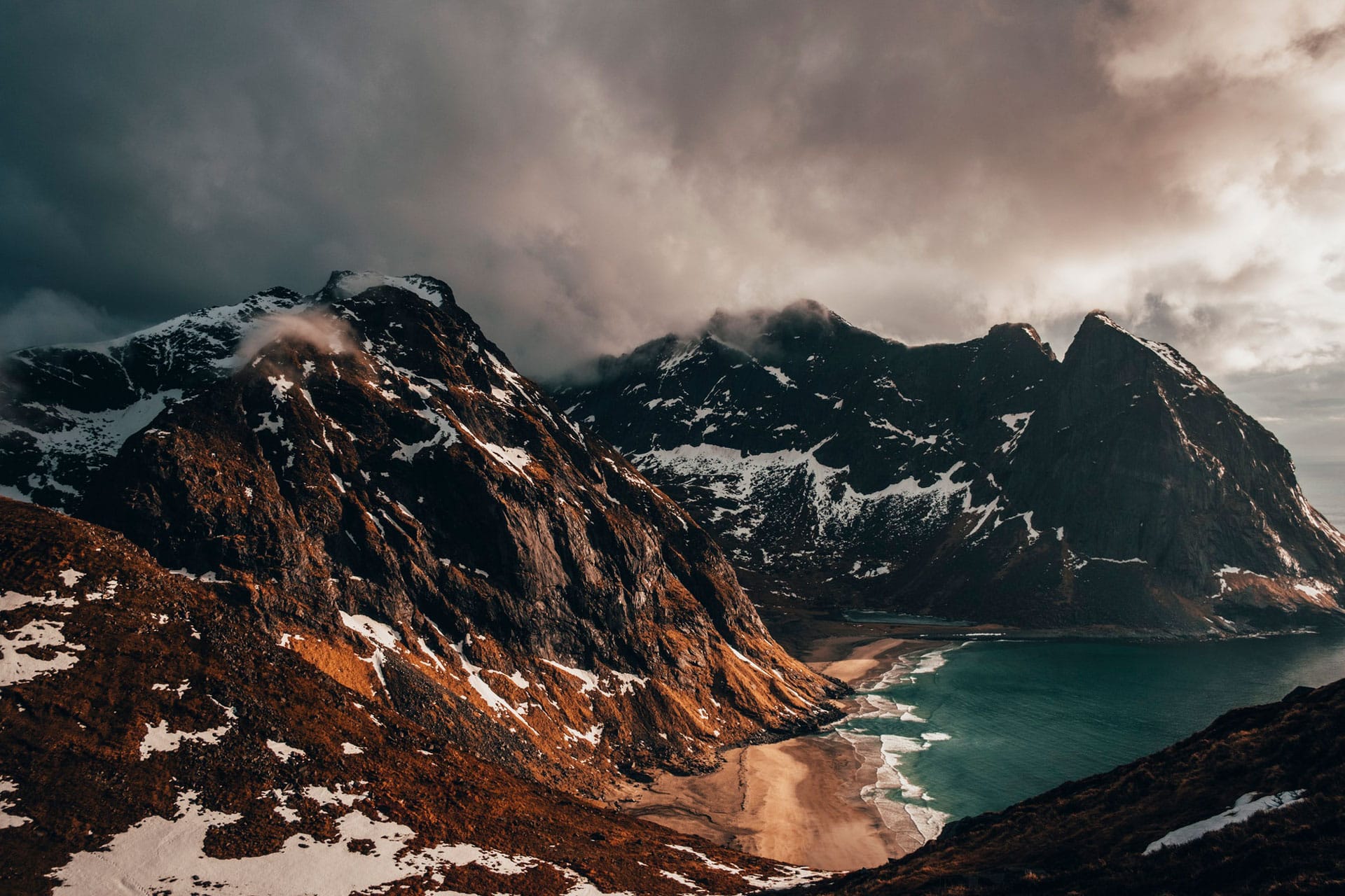 
Hight Mountains		